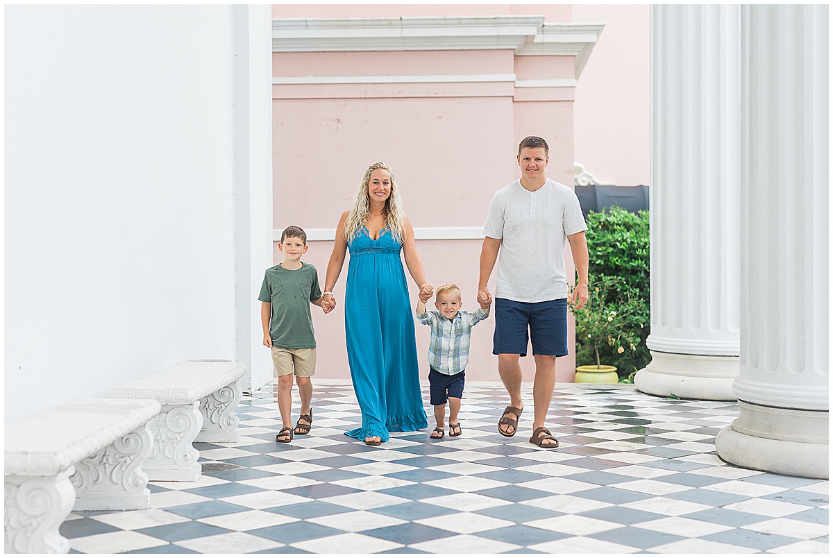 Soper family photos in downtown Charleston by Janice Jones Photography