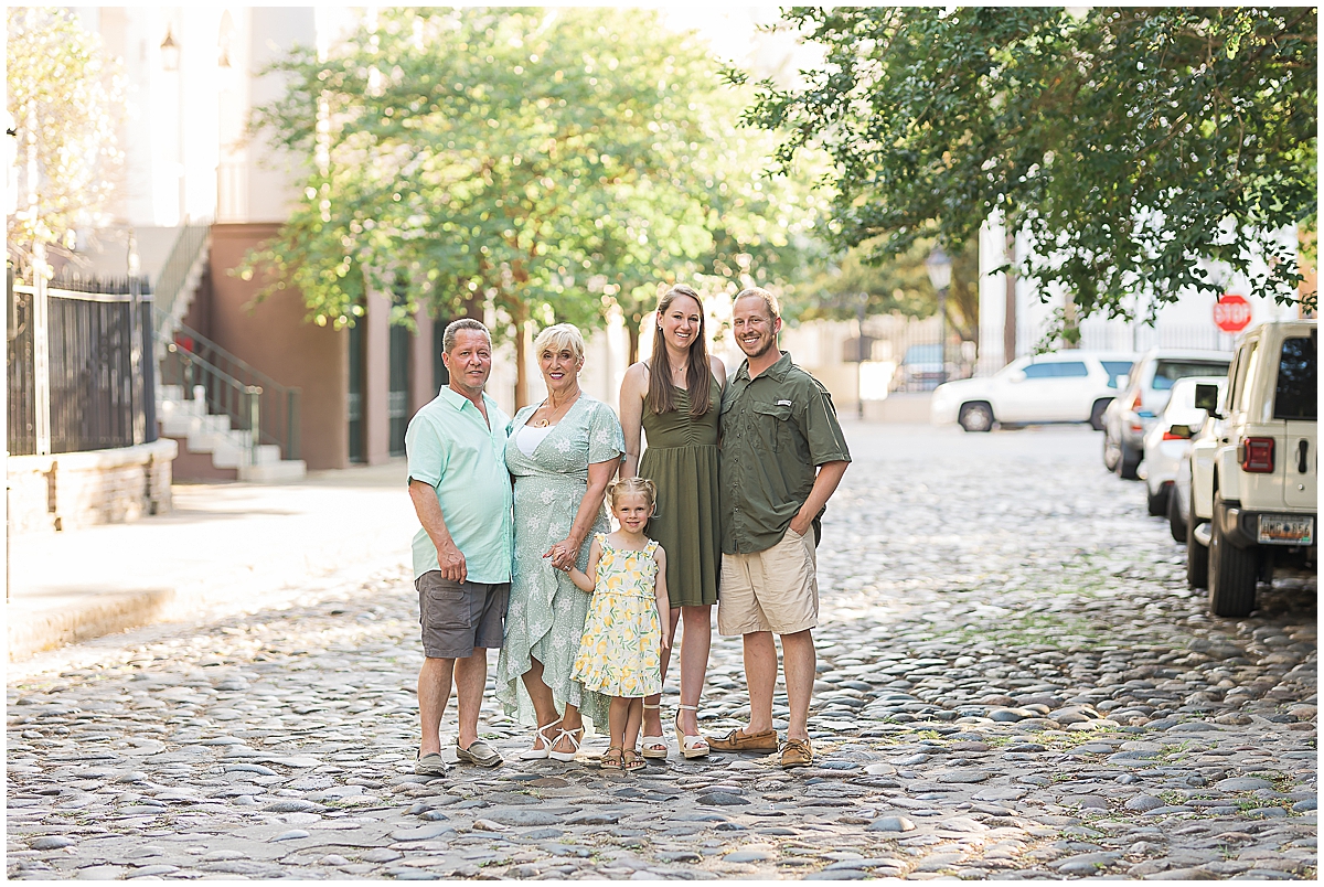 Pruziner and Cohen family photos in Downtown Charleston by Janice Jones Photography